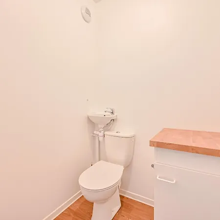 Magnifique Tram Parking 4pers Apartamento