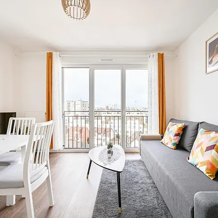 Apartment Magnifique Tram Parking 4pers Pierrefitte-sur-Seine